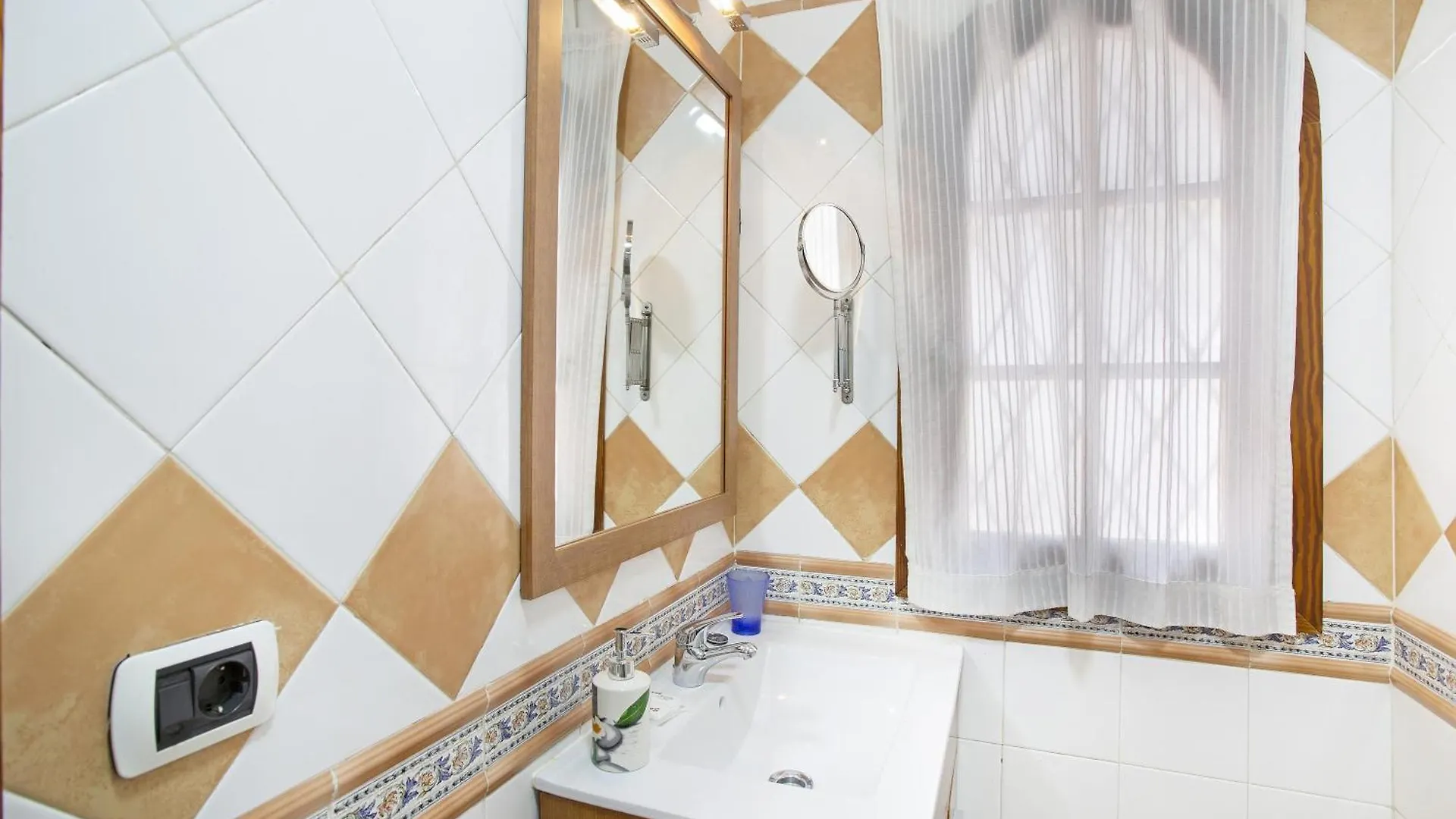 Holiday home Casa Familiar San Diego Maspalomas  Spain
